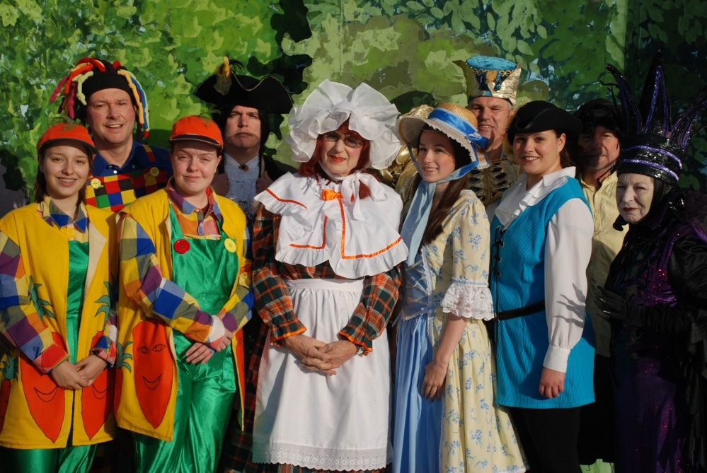 Is Hadlow panto's goose finally cooked?